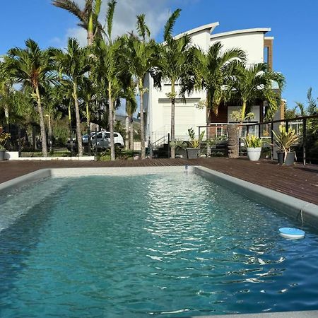 Grande Villa Au Calme - Vue Exceptionnelle - Climatisation - Piscine Sel Chauffee - Jardin Tropical Vincendo المظهر الخارجي الصورة