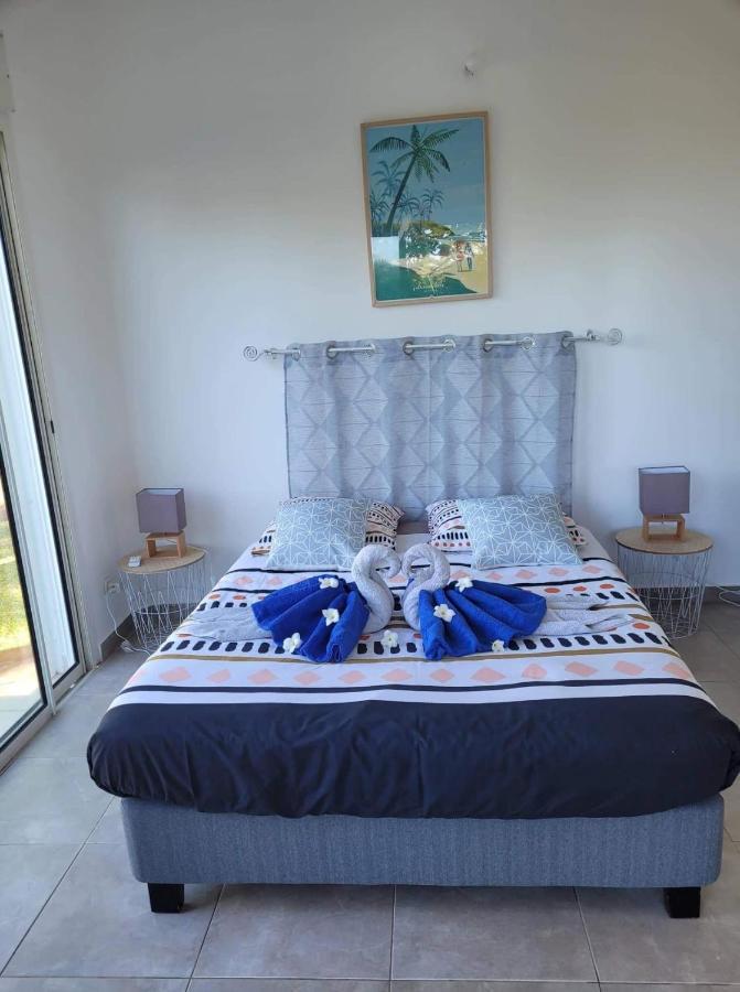 Grande Villa Au Calme - Vue Exceptionnelle - Climatisation - Piscine Sel Chauffee - Jardin Tropical Vincendo المظهر الخارجي الصورة