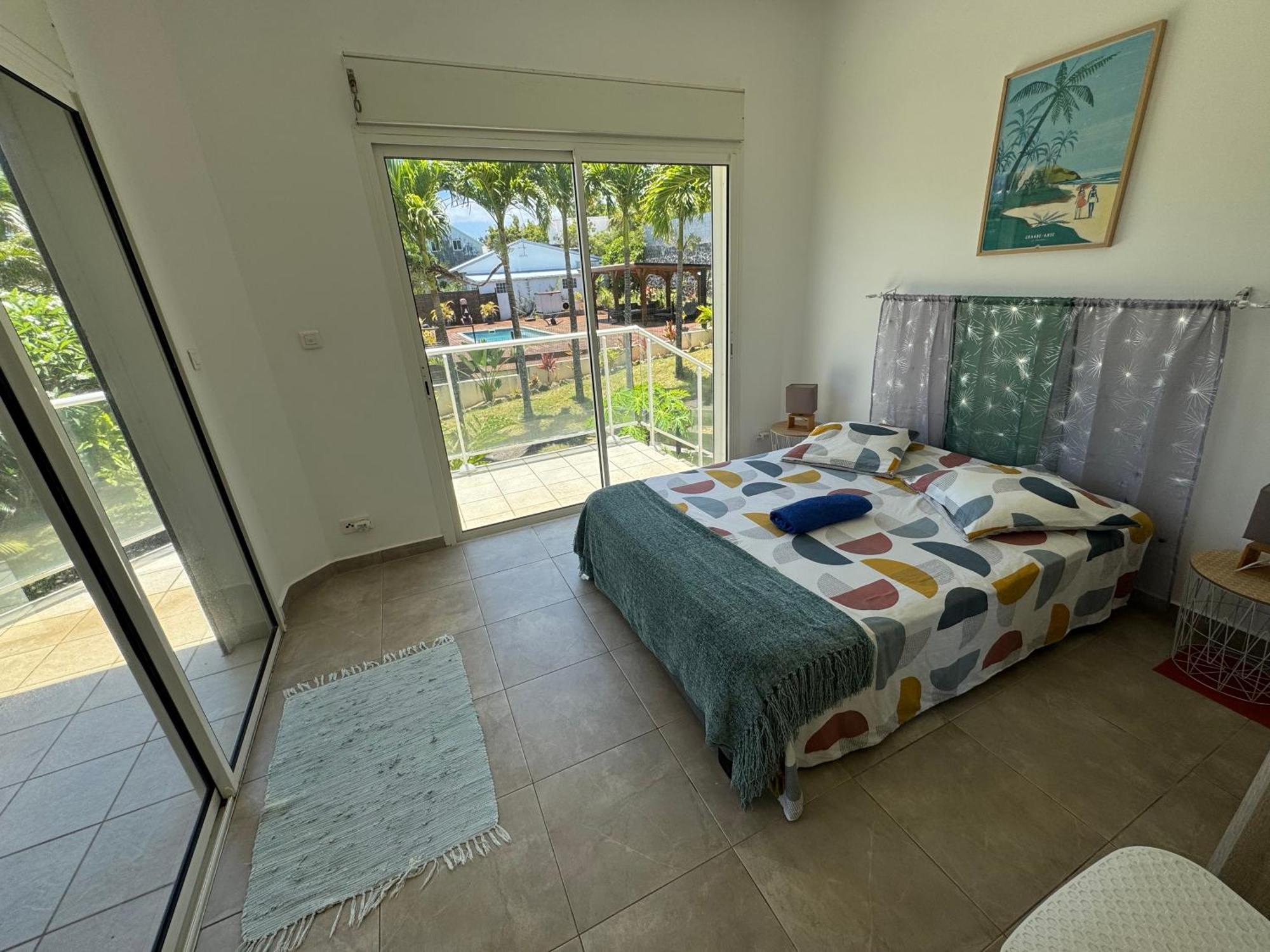 Grande Villa Au Calme - Vue Exceptionnelle - Climatisation - Piscine Sel Chauffee - Jardin Tropical Vincendo المظهر الخارجي الصورة