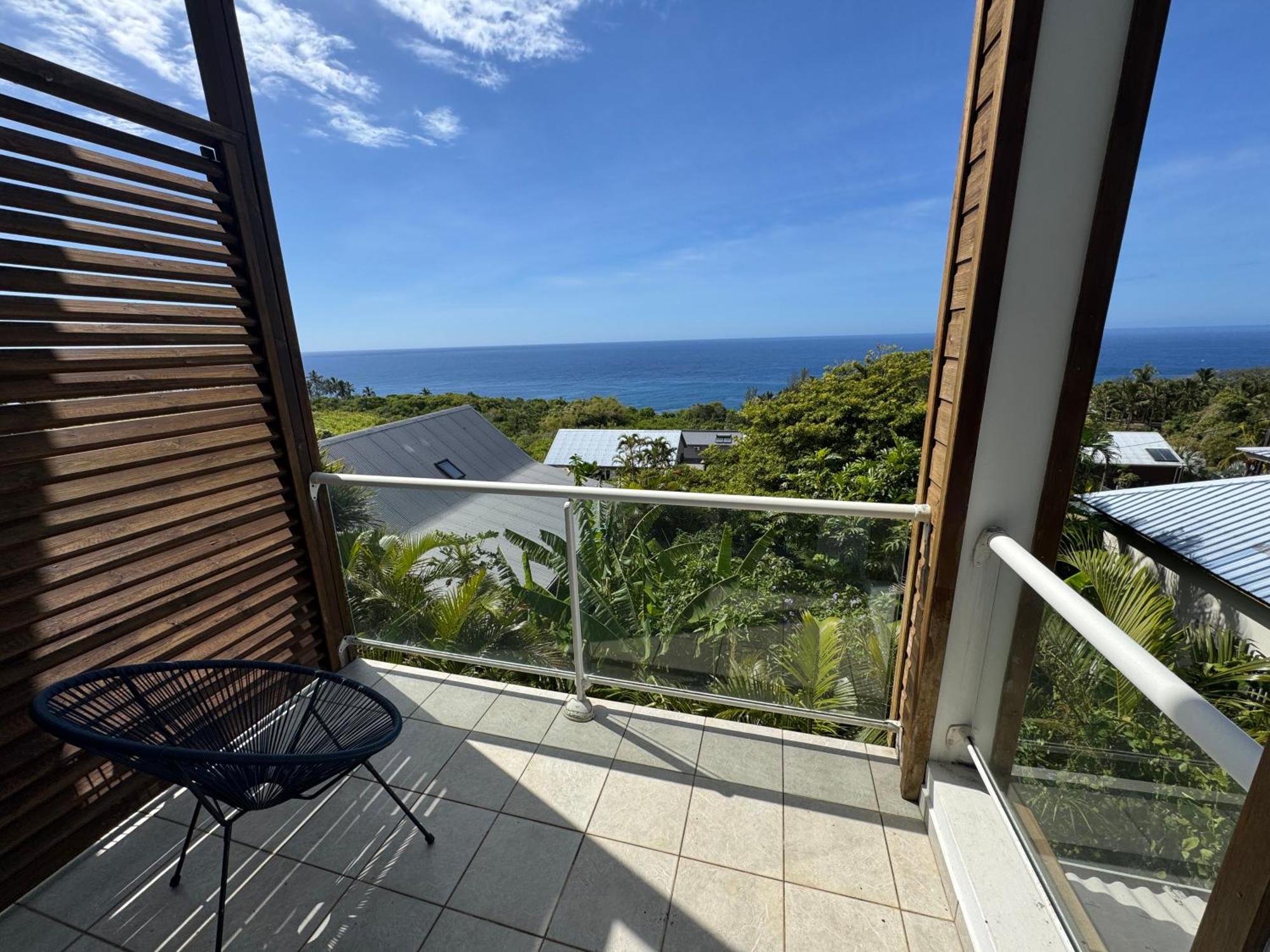 Grande Villa Au Calme - Vue Exceptionnelle - Climatisation - Piscine Sel Chauffee - Jardin Tropical Vincendo المظهر الخارجي الصورة